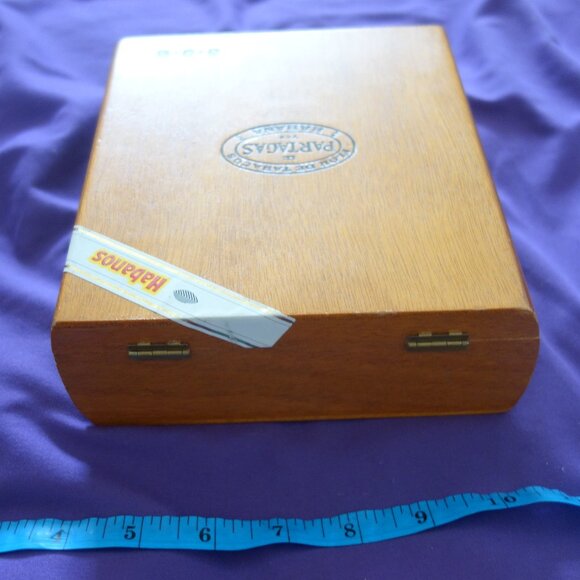 Flor de Tabacos De Partagas YES Habanos 8-9-8 Cigar Box *Box Only NO Cigars* - Picture 6 of 14